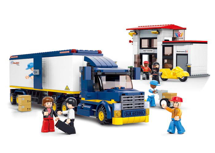 Sluban Town M38-B0318 Cargo camion cu stație